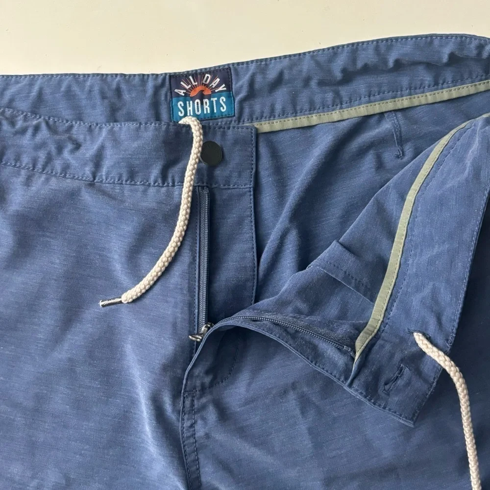 Faherty All Day 9” Shorts Blue Men’s Size 36 Blue